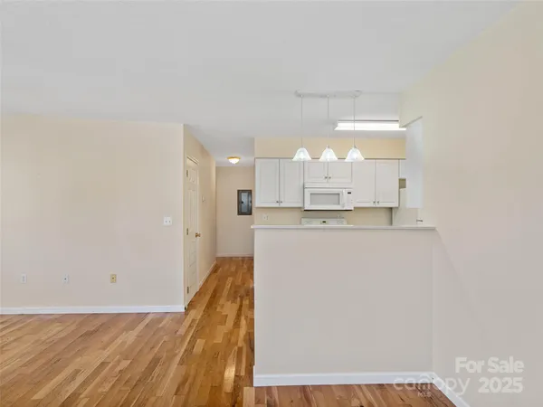 $299,000 | 427 Johnson Cemetery Road, Bakersville, NC 28705