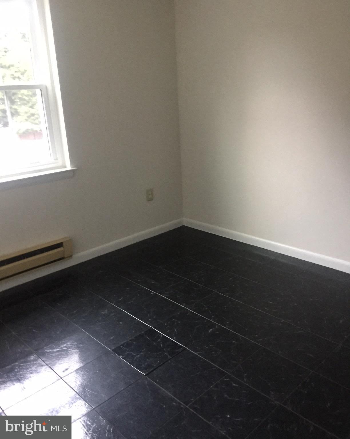 1095 Williamsburg Road Lancaster, PA 17603 - Photo 10 of 13 Gallery Image 10