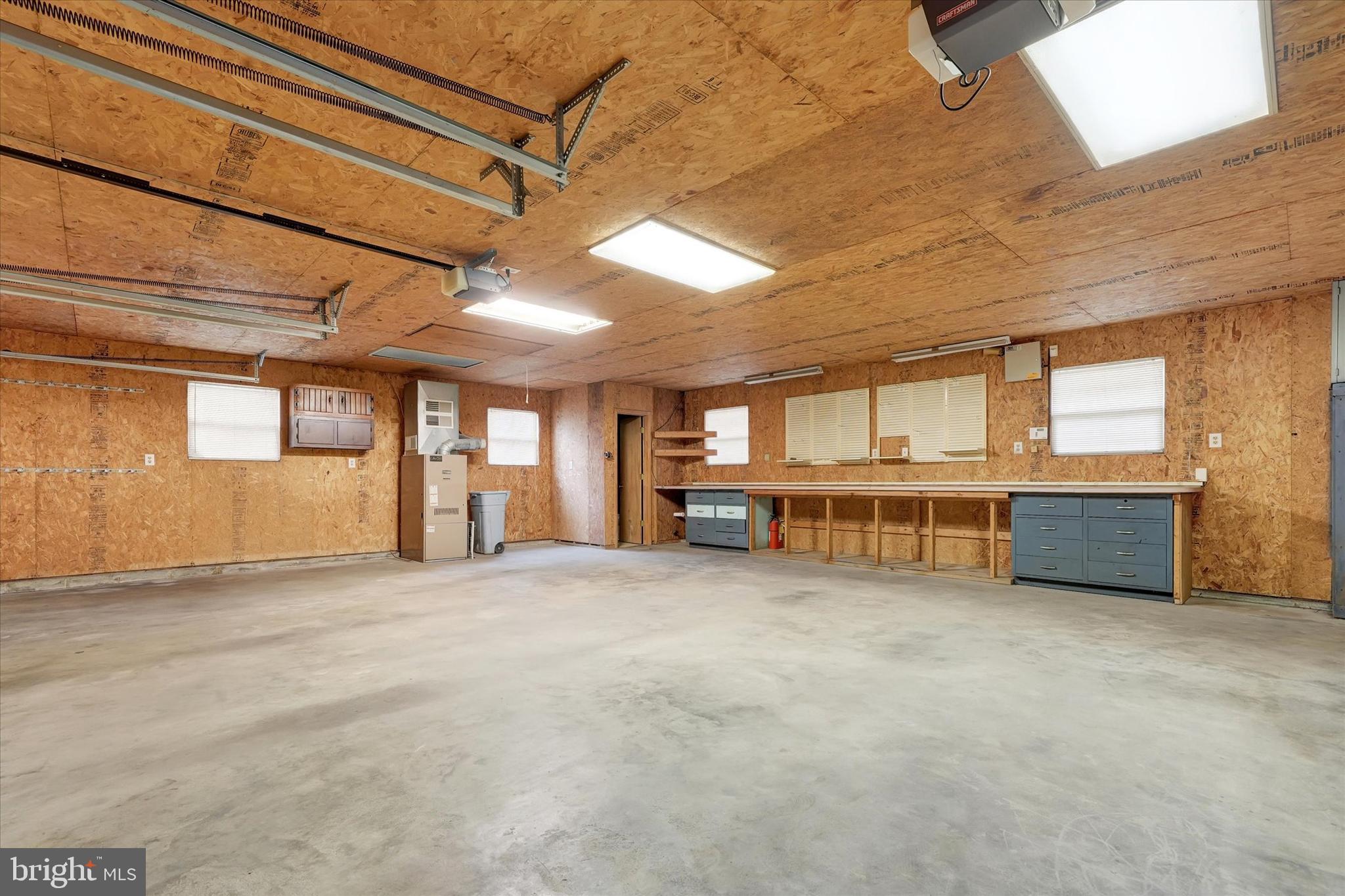 779 Chestnut Hill Road West Elkton, MD 21921 - Photo 22 of 28 3 Car Garage