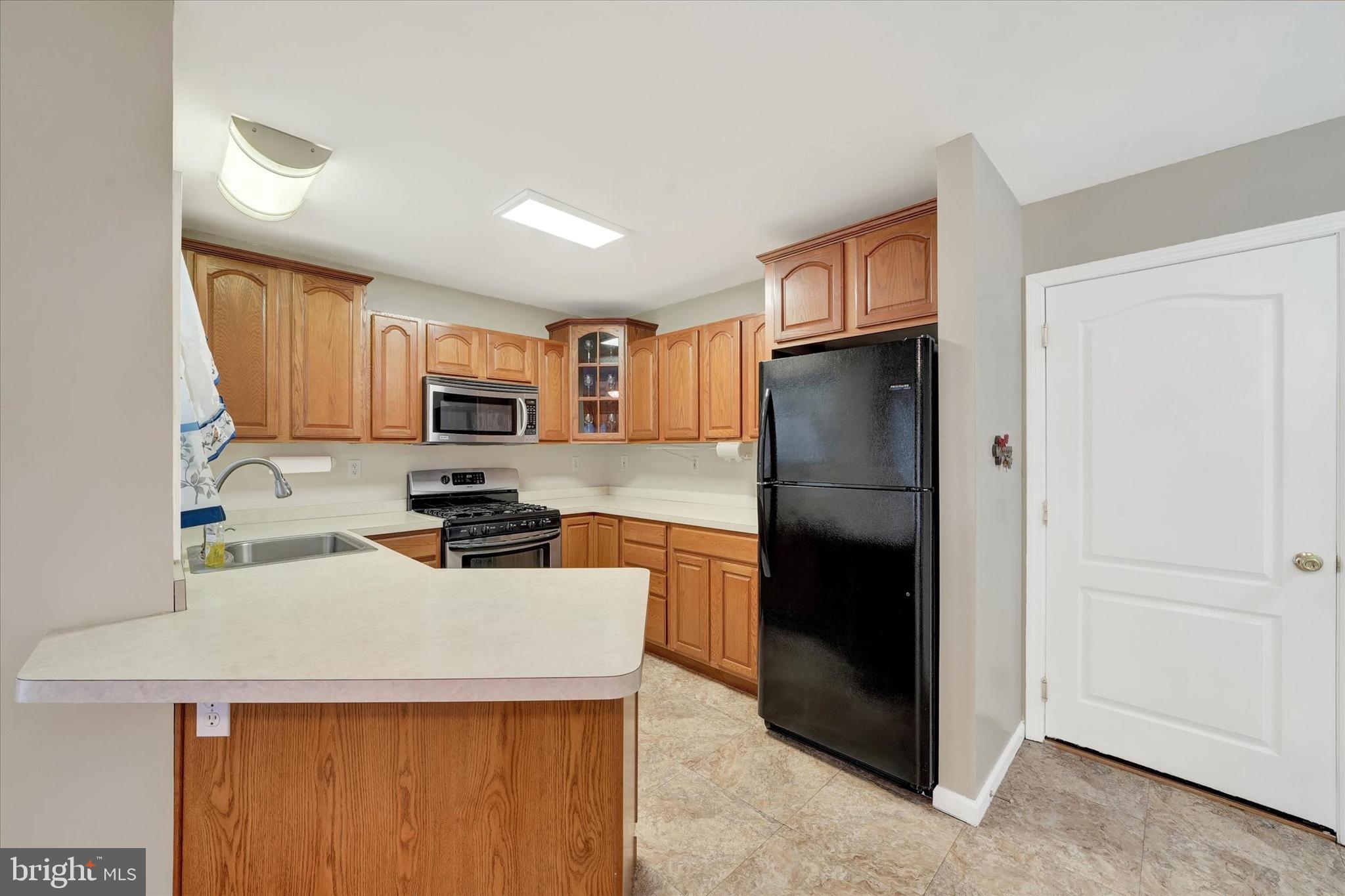 779 Chestnut Hill Road West Elkton, MD 21921 - Photo 6 of 28 Kitchen