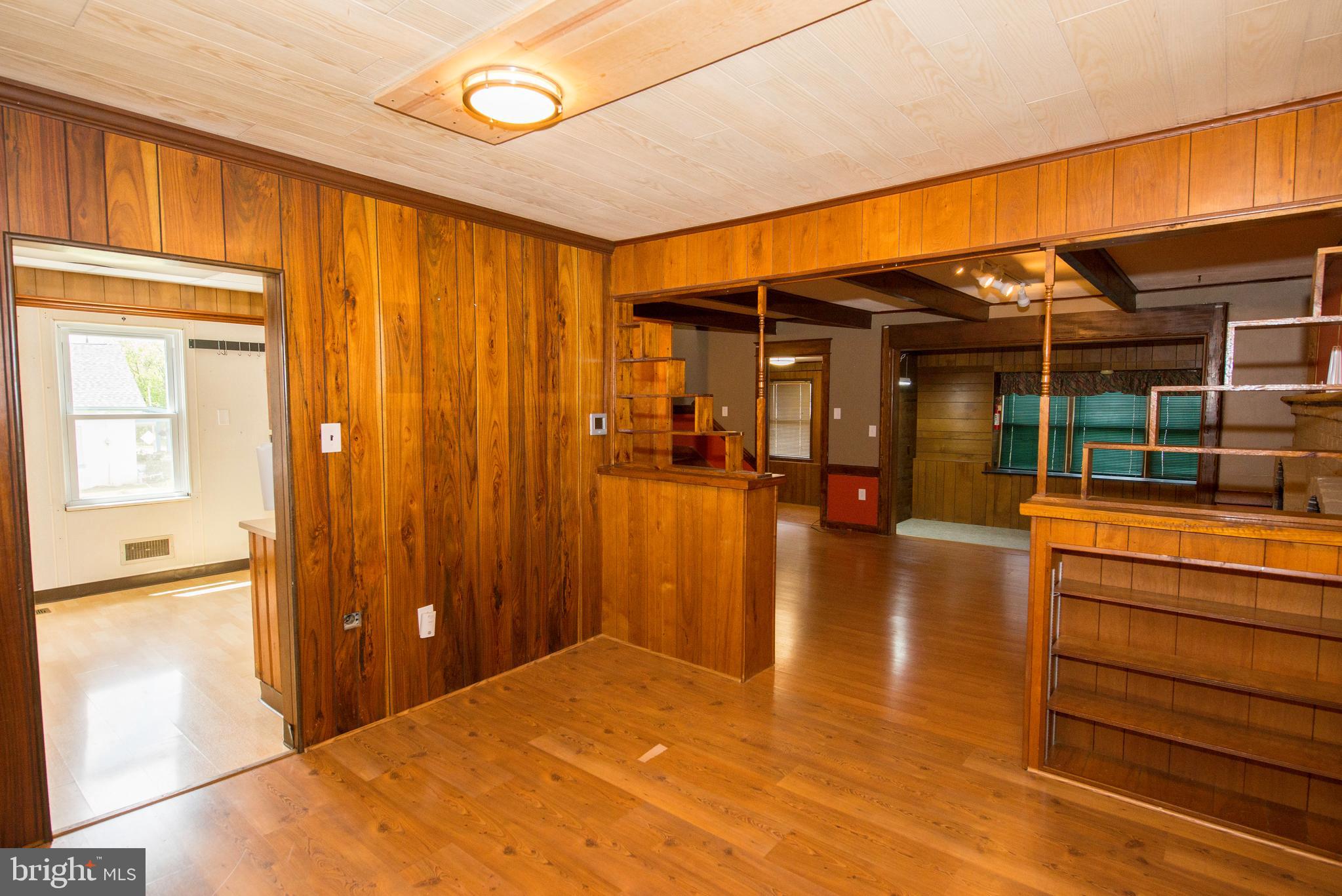 4712 Buckeye Road Emmaus, PA 18049 - Photo 4 of 12 Gallery Image 4