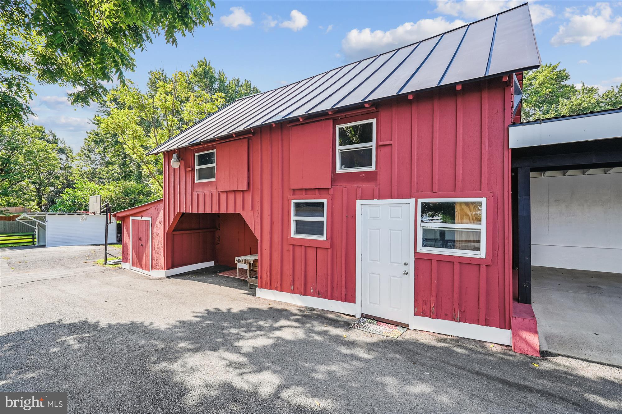 20857 Ashburn Road Ashburn, VA 20147 - Photo 5 of 80