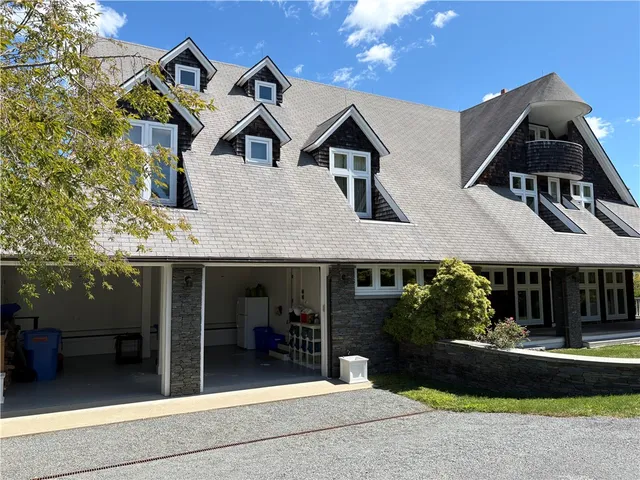 $10,000 | 167 Walcott Avenue, Jamestown, RI 02835