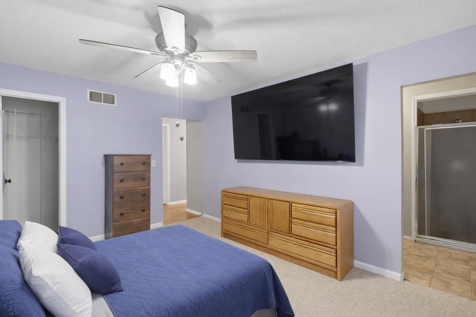 265 Indian Trail Munith, MI 49259 - Photo 9 of 20 Primary Bed and Bath
