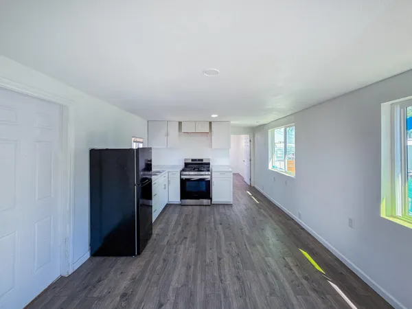 $59,990 | 45446 7th Street East, Lancaster, CA 93535