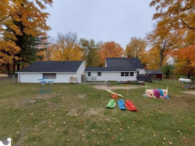 9569 East 1 Mile Road Luther, MI 49656 - Photo 4 of 31 1880914-3 - Copy