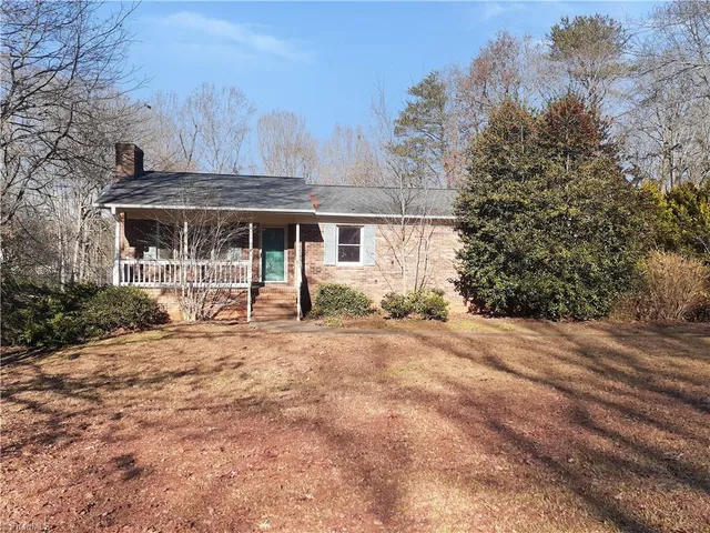 $274,900 | 4605 Oak Park Drive, Pfafftown, NC 27040