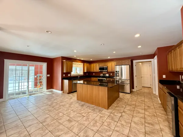 $759,000 | 8 Clark Circle, Hampden, ME 04444