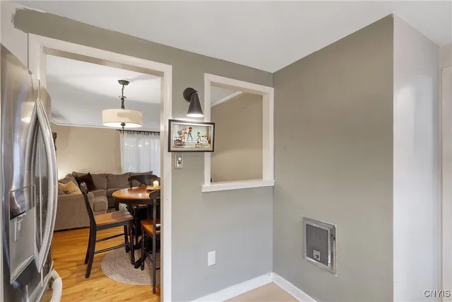 $2,400 | 4310 Candlelight Lane, Clay, NY 13090