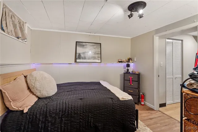 $2,400 | 4310 Candlelight Lane, Clay, NY 13090