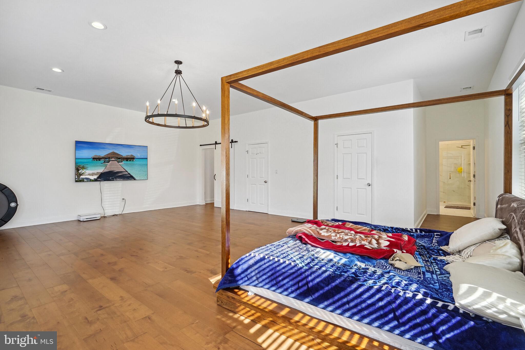 9410 Ox Road Lorton, VA 22079 - Photo 8 of 35 Gallery Image 8
