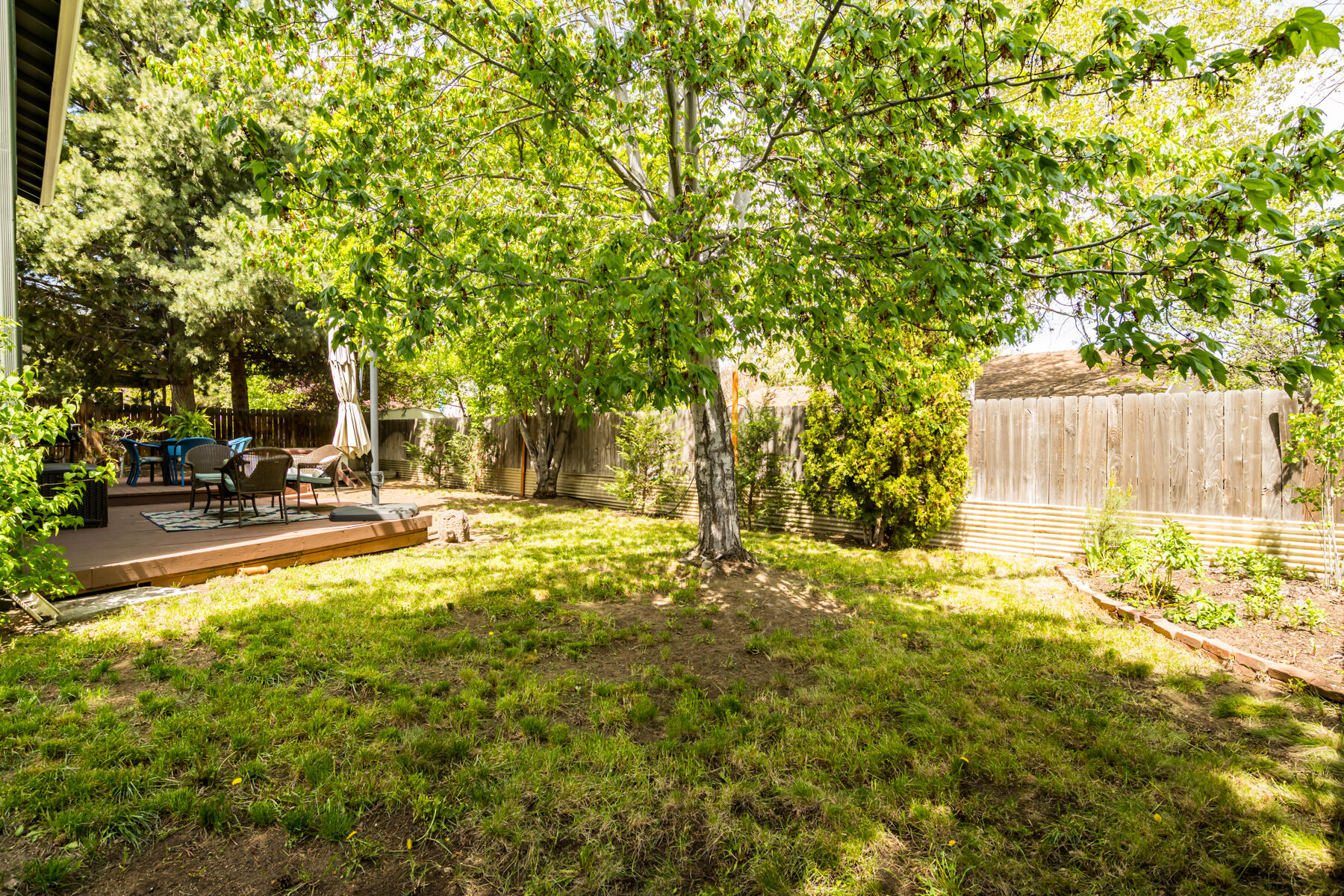 3062 Northeast Raleigh Court Bend, OR 97701 - Photo 33 of 37 JH5_2149