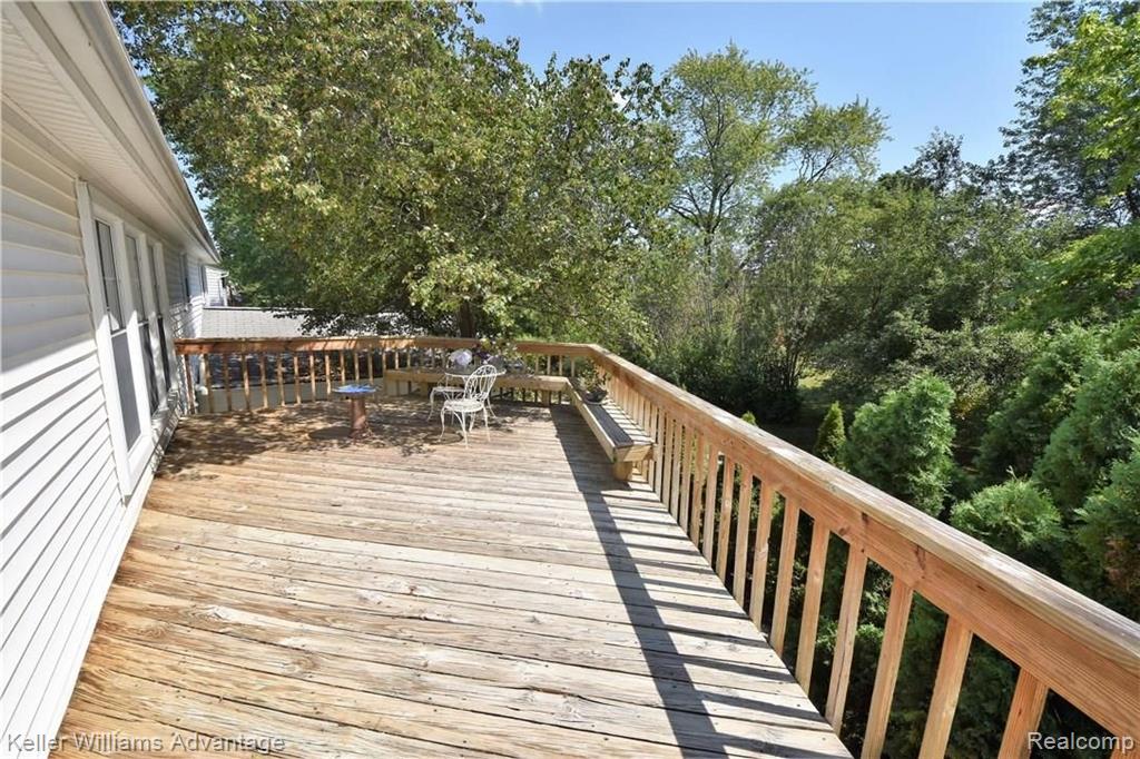 29999 Barwell Road Farmington Hills, MI 48334 - Photo 18 of 43