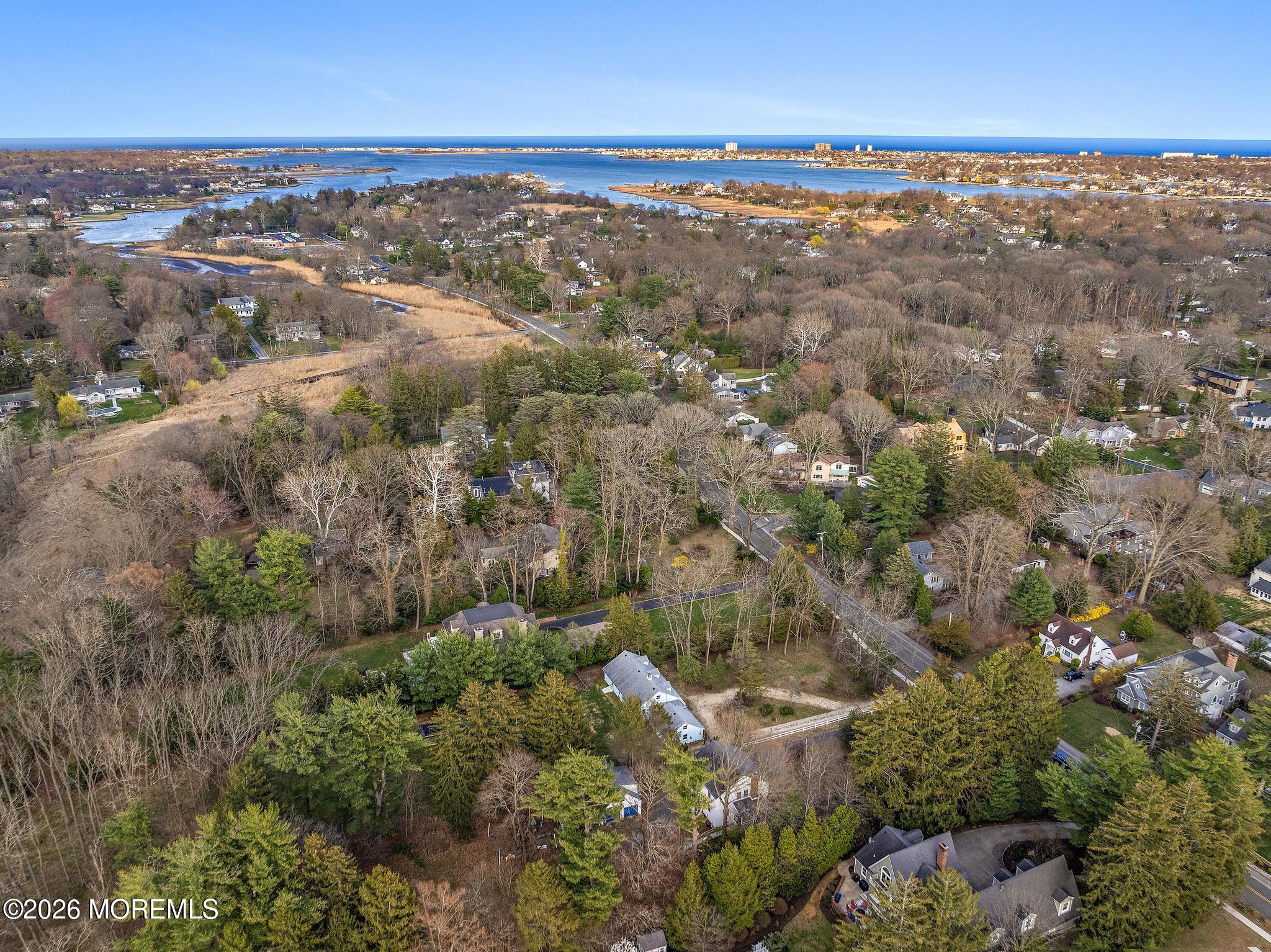 81 Little Silver Point Road Little Silver, NJ 07739 - Photo 10 of 23 81 Little Silver Point Road