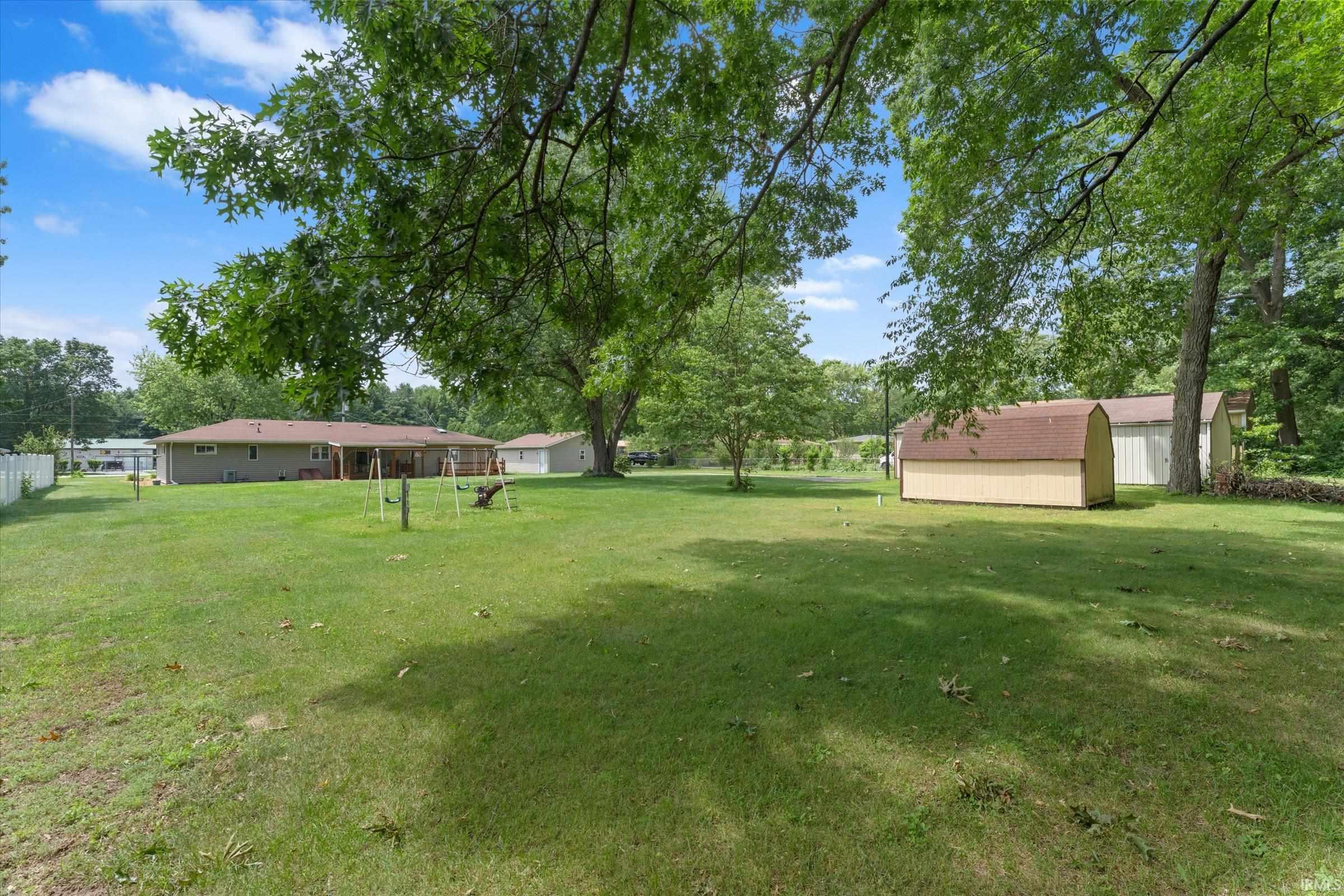 54606 Clover Road Mishawaka, IN 46545 - Photo 30 of 41 Gallery Image 30