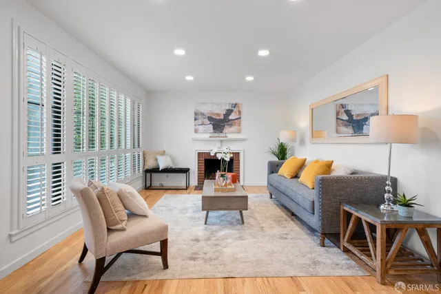 $1,048,888 | 700 Southwood Drive, South San Francisco, CA 94080