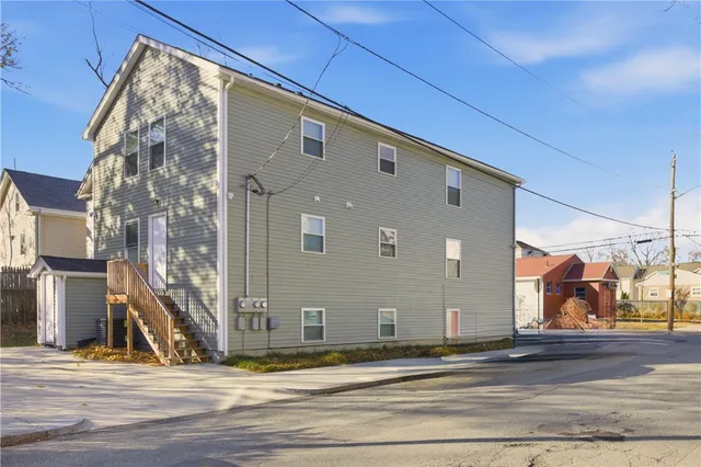 $699,900 | 272 Sayles Street, Providence, RI 02905
