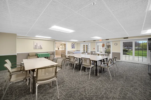 $204,000 | 1220 Depot Street, Unit 409, Glenview, IL 60025