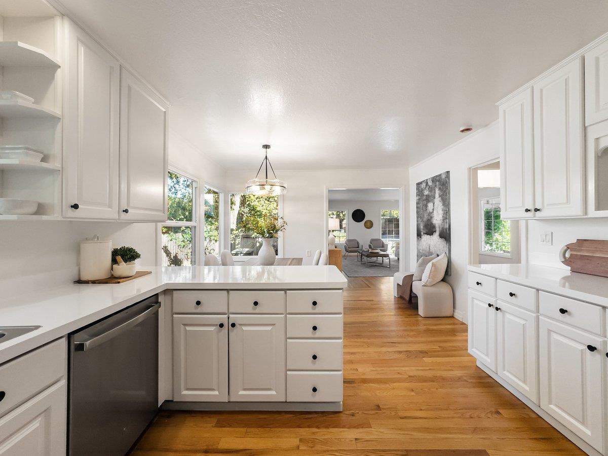 1306 Edgewood Road Redwood City, CA 94062 - Photo 15 of 77