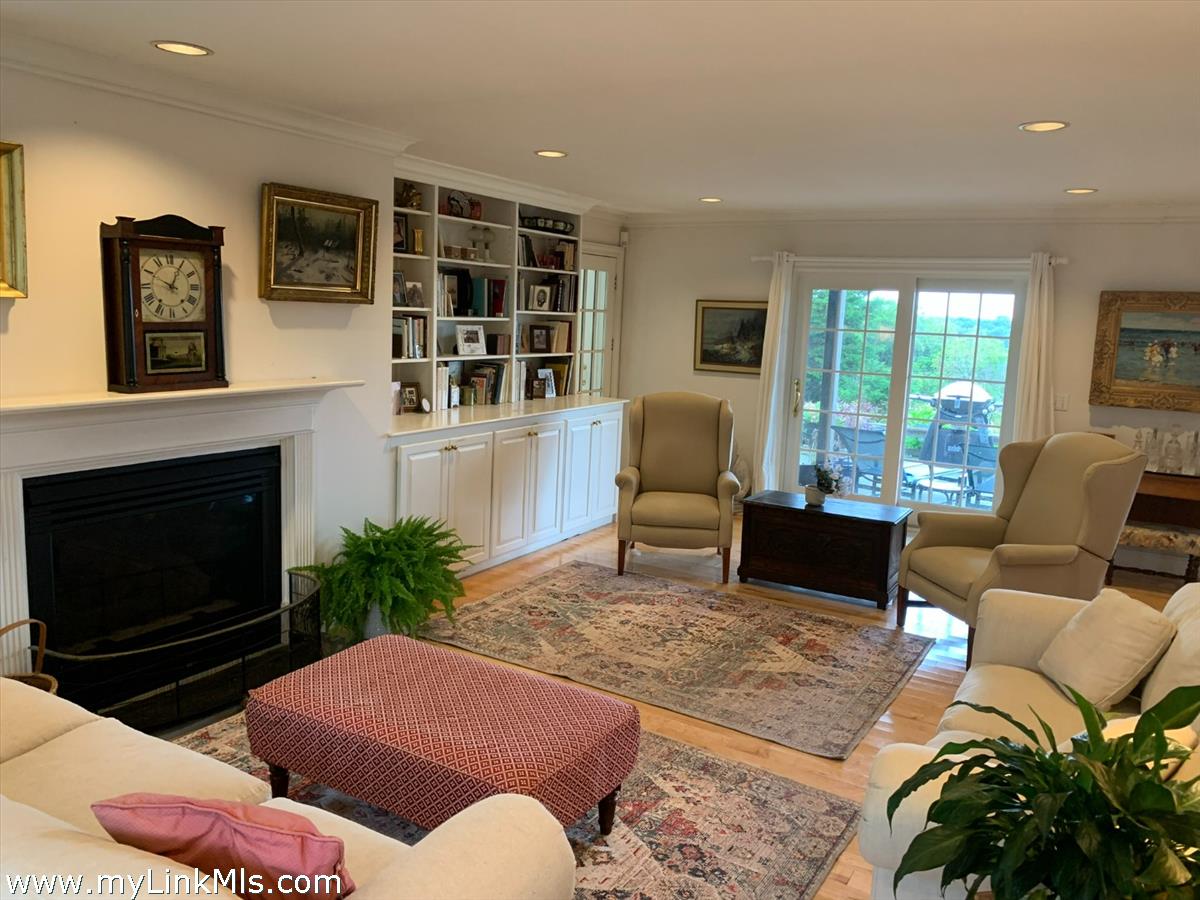 160 Madaket Road Nantucket, MA 02554 - Photo 9 of 58 Gallery Image 9