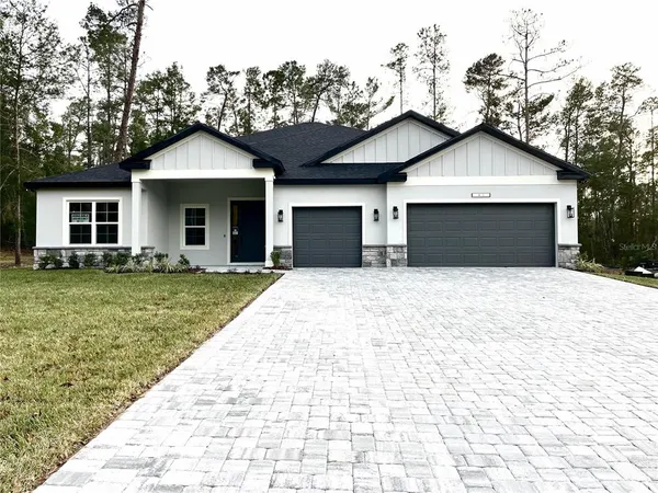 $425,900 | 7987 North Primrose Drive, Dunnellon, FL 34434