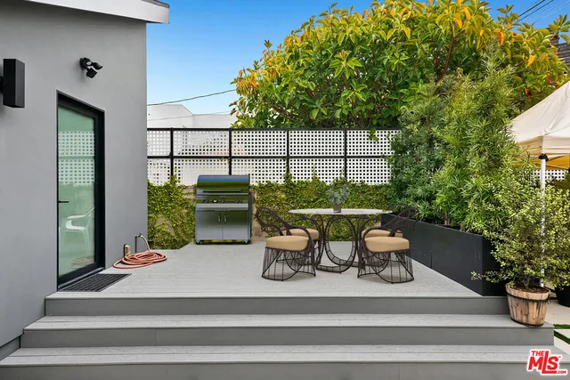 $9,500 | 1306 Cabrillo Avenue, Venice, CA 90291