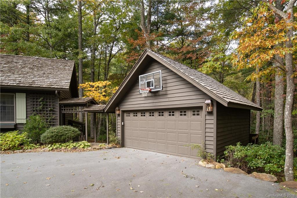 137 Upper Ridge Road Cashiers, NC 28717 - Photo 35 of 35 Gallery Image 35