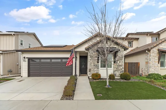 $2,950 | 9217 Hourglass Circle, Roseville, CA 95747