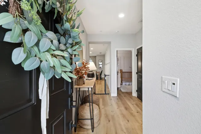 $2,950 | 9217 Hourglass Circle, Roseville, CA 95747