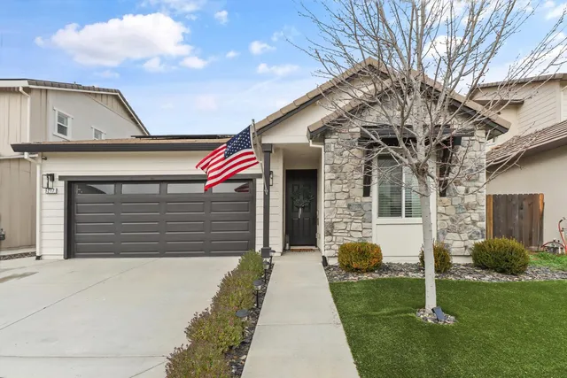 $2,950 | 9217 Hourglass Circle, Roseville, CA 95747