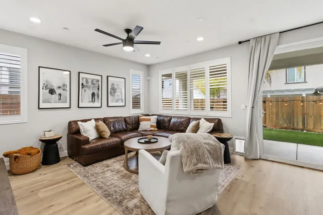 $2,950 | 9217 Hourglass Circle, Roseville, CA 95747