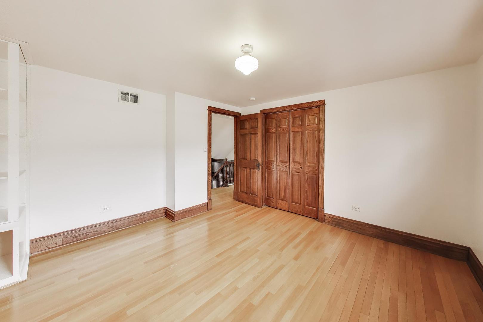 256 Blackhawk Road Riverside, IL 60546 - Photo 34 of 73