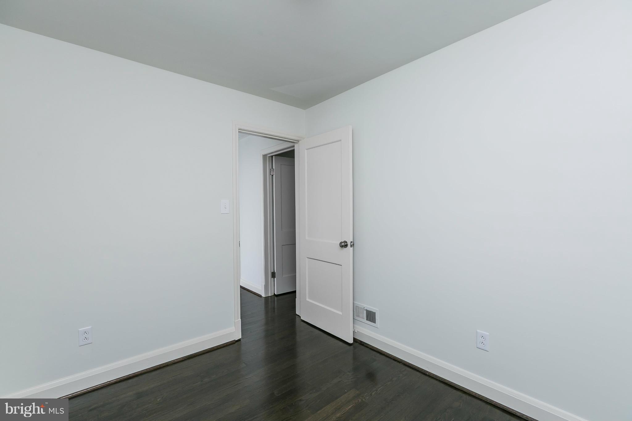 1636 Aberdeen Road Baltimore, MD 21286 - Photo 16 of 30 a view of small space