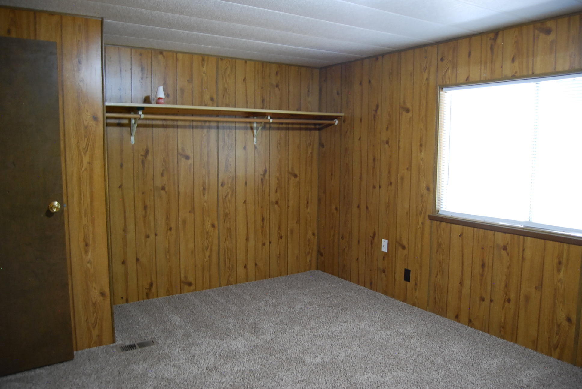 51594 Ash Road La Pine, OR 97739 - Photo 13 of 30 Bedroom 2