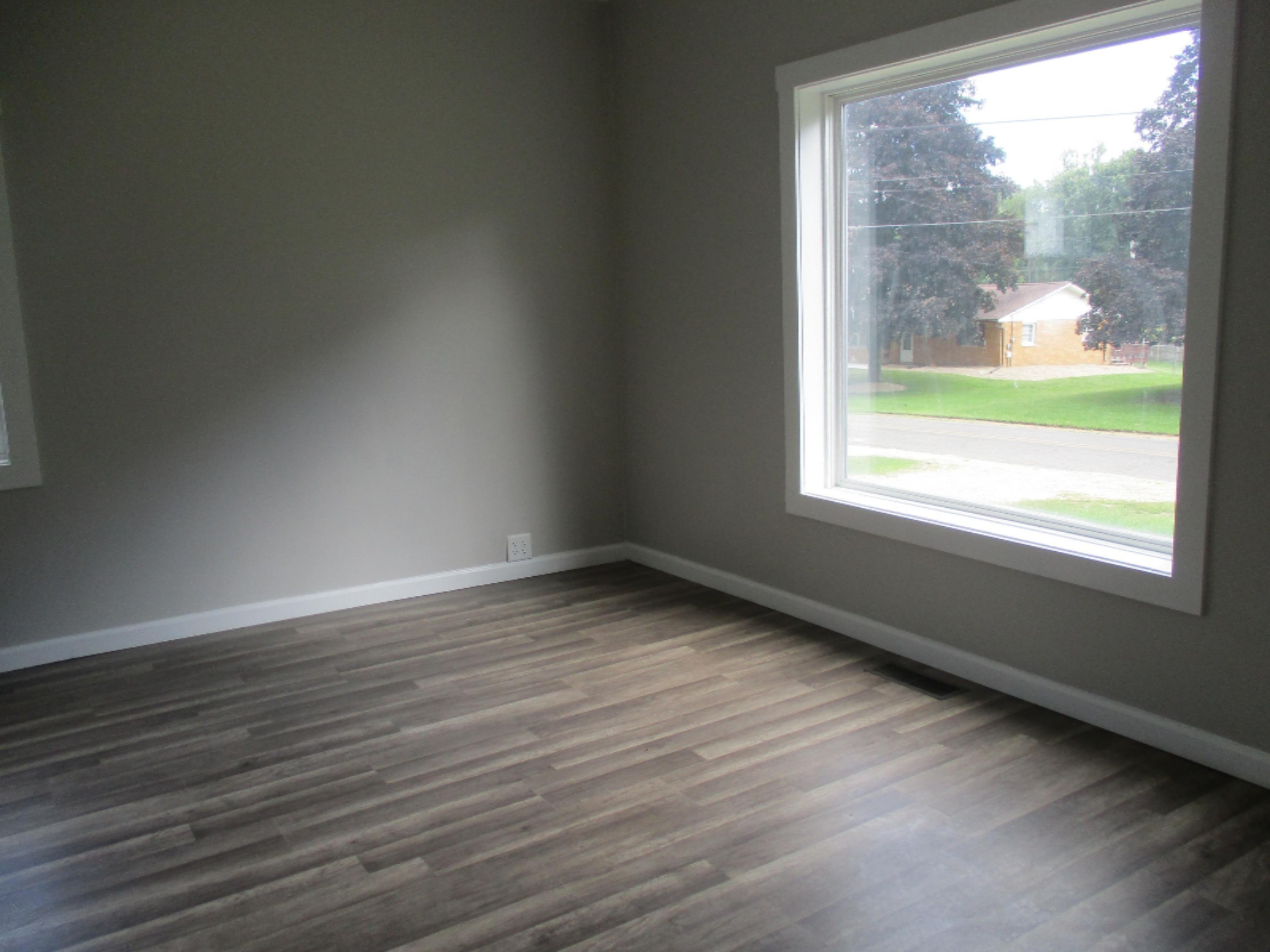 141 Edmonds Road Battle Creek, MI 49017 - Photo 14 of 24 bedroom 1 main floor