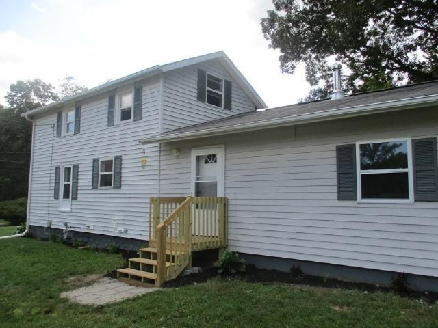 141 Edmonds Road Battle Creek, MI 49017 - Photo 24 of 24 side yard