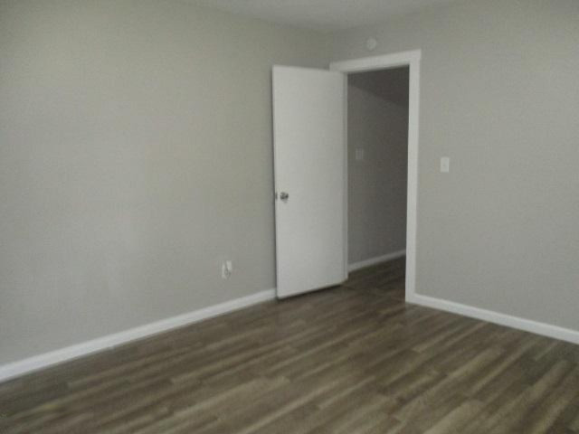 141 Edmonds Road Battle Creek, MI 49017 - Photo 9 of 24 main floor master