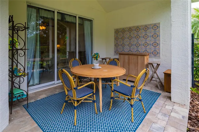 $650,000 | 8307 Planters Knoll Terrace, University Park, FL 34201