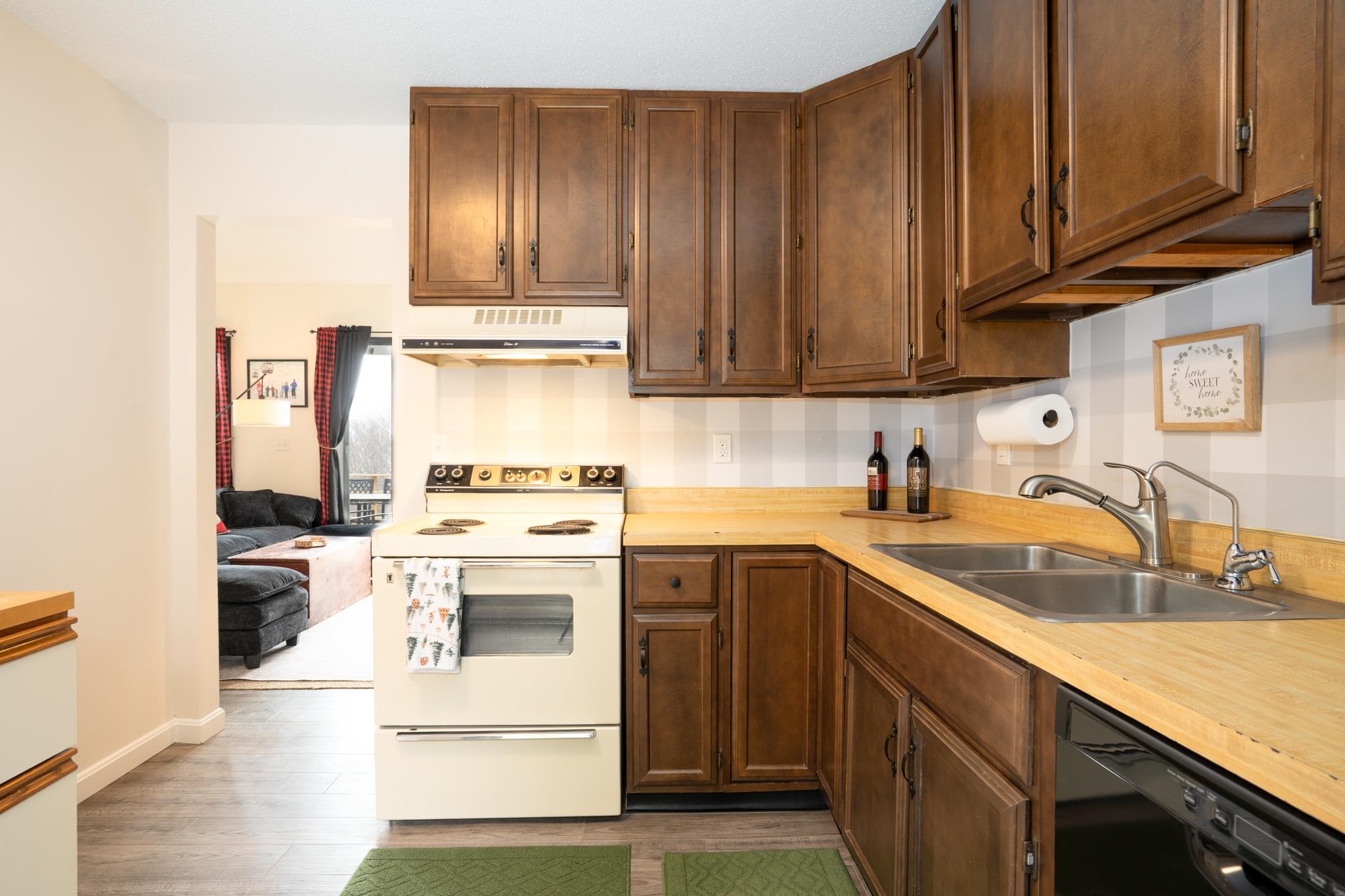 4 Pearl Buck Drive Winhall, VT 05340 - Photo 12 of 39