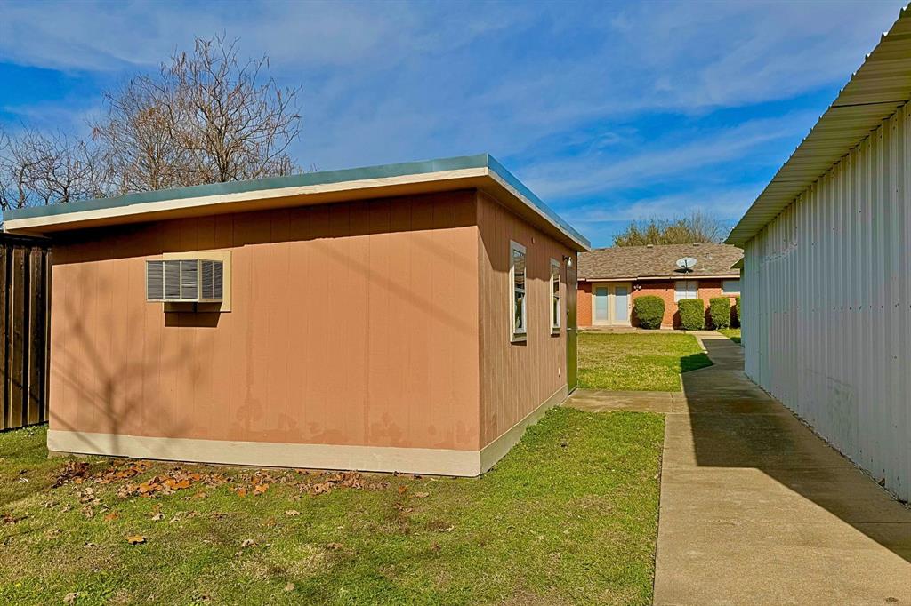 11312 Rupley Lane Dallas, TX 75218 - Photo 20 of 21