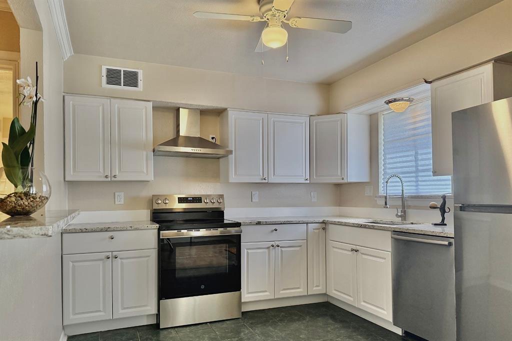 11312 Rupley Lane Dallas, TX 75218 - Photo 5 of 21