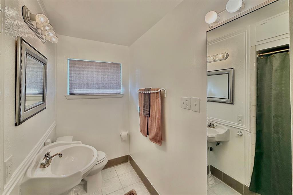 11312 Rupley Lane Dallas, TX 75218 - Photo 9 of 21