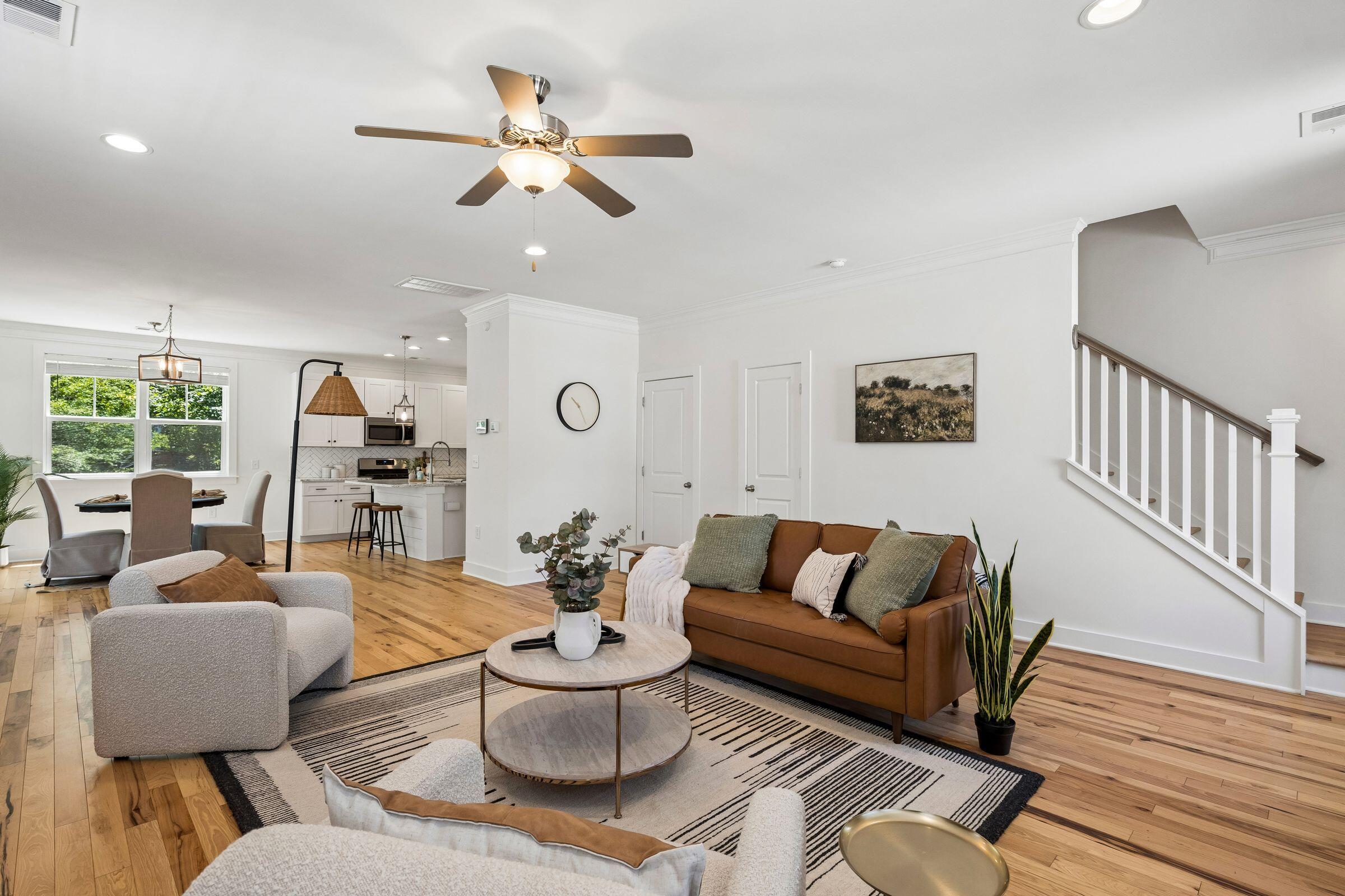 485 Fort Johnson Road Charleston, SC 29412 - Photo 8 of 79 Living Room