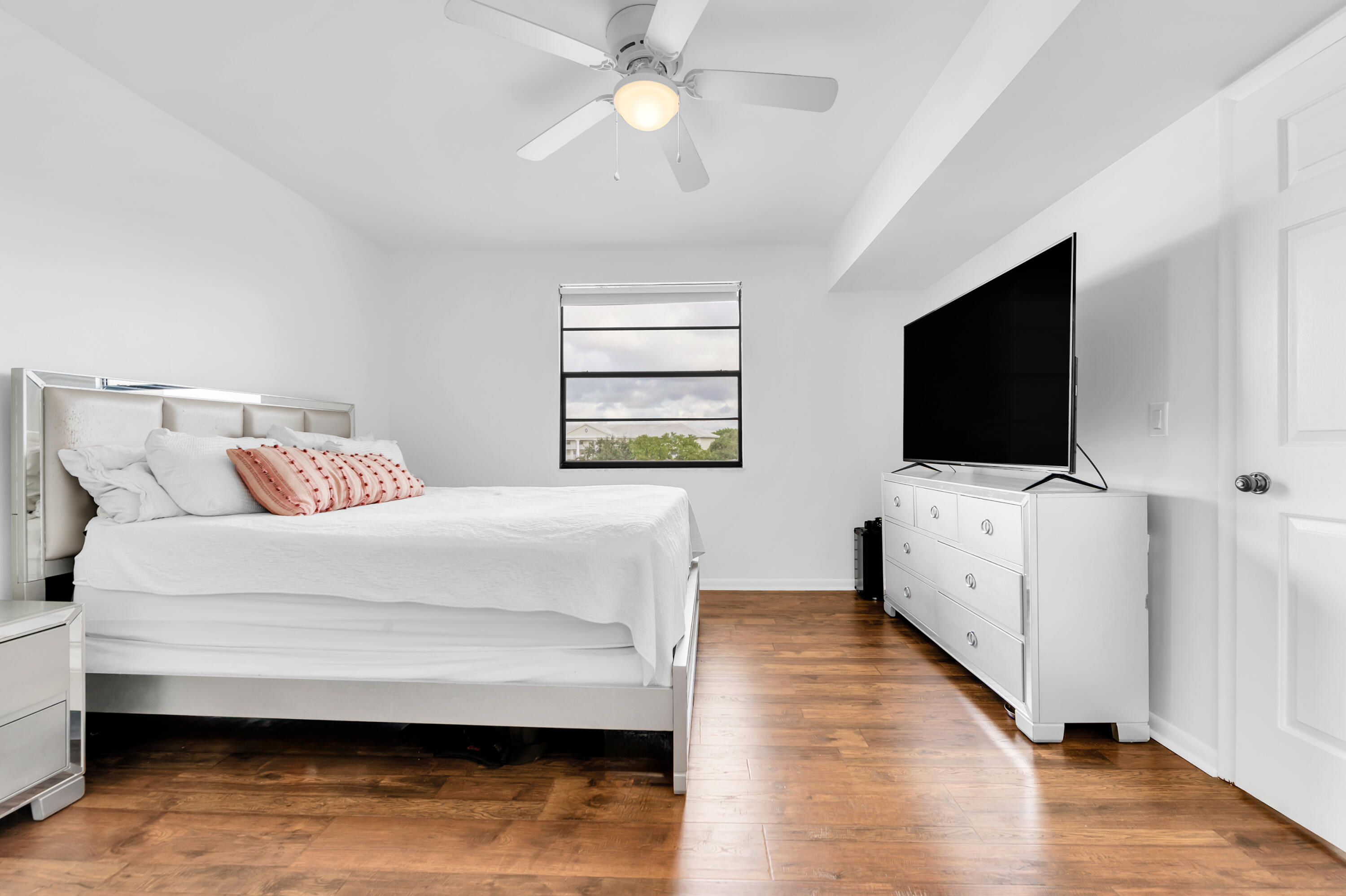 6049 Balboa Circle, Unit 403 Boca Raton, FL 33433 - Photo 11 of 20 6049-15