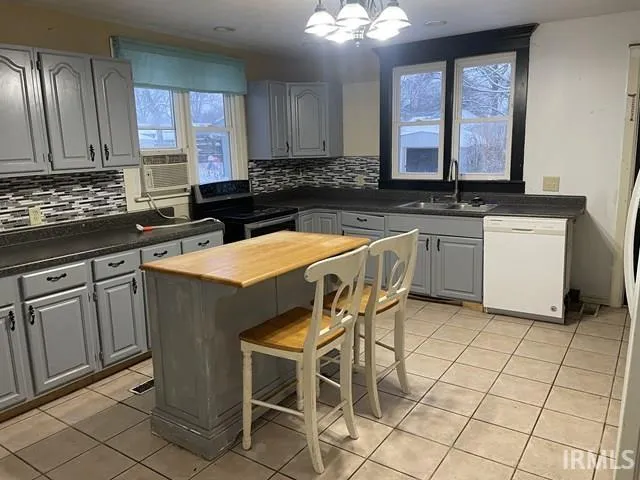 $124,900 | 483 North Union Street, Russiaville, IN 46979