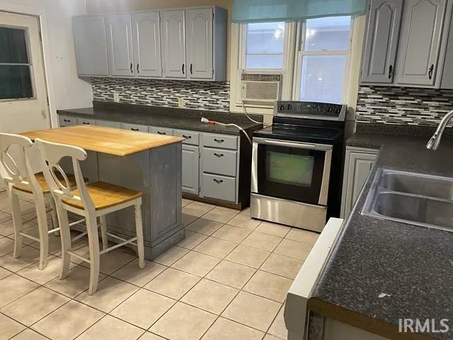 $124,900 | 483 North Union Street, Russiaville, IN 46979