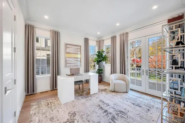 $4,895,000 | 207 Mill Spring Road, Manhasset, NY 11030