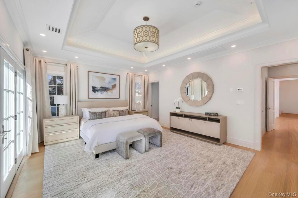 207 Mill Spring Road Manhasset, NY 11030 - Photo 22 of 46