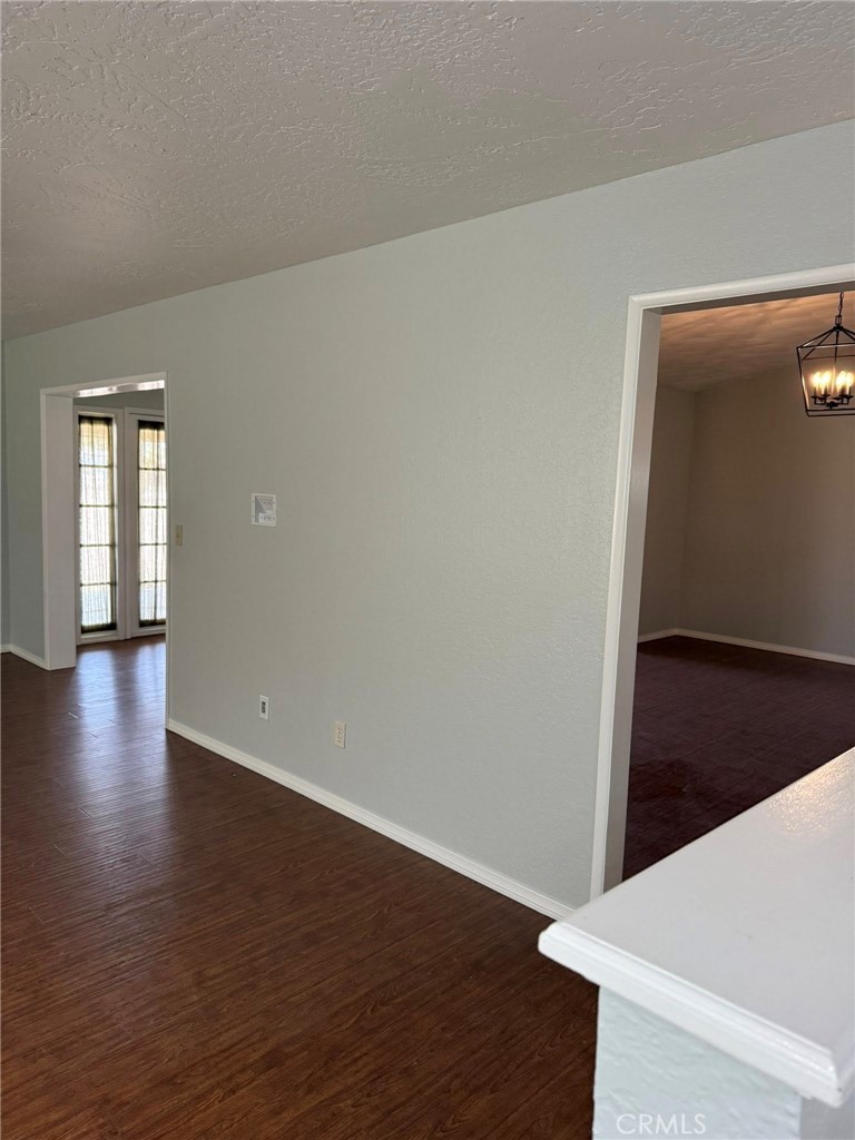 14040 Hopi Road Apple Valley, CA 92307 - Photo 10 of 21