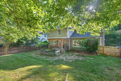$689,000 | 115 Lonebrook Drive, Chapel Hill, NC 27516